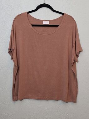 Pink Lily Relaxed Scoop Neck Short Sleeve Top in Dusty Rose Womens Medium